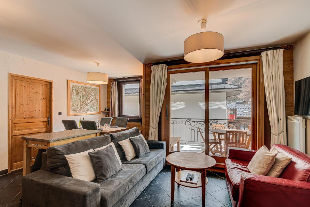 Apartment Le Paradis 2 - Alpes Travel - Central Chamonix Eksteriør bilde